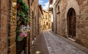 Cali - Casa in centro ad Assisi